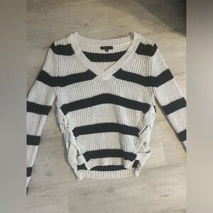 FATE navy blue and white sweater